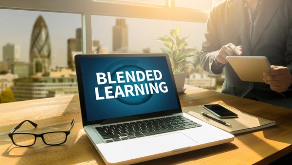 Blended Learning: cos’è e quali sono i suoi vantaggi?