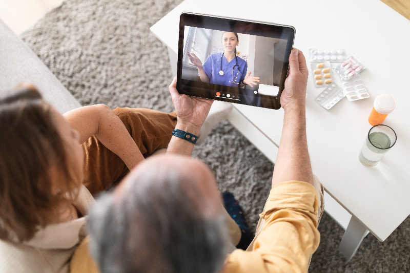 Dalla prima telefonata alla videochiamata: l’evoluzione degli strumenti di telecomunicazioni